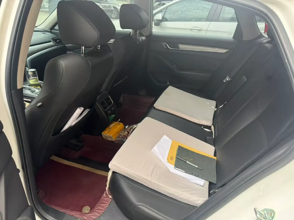 2022 Honda Accord 2.0L 146HP L4 E-CVT Hybrid,autocango,china used car exporter,china ev exporter,chinese used car exporter,chinese used ev exporter