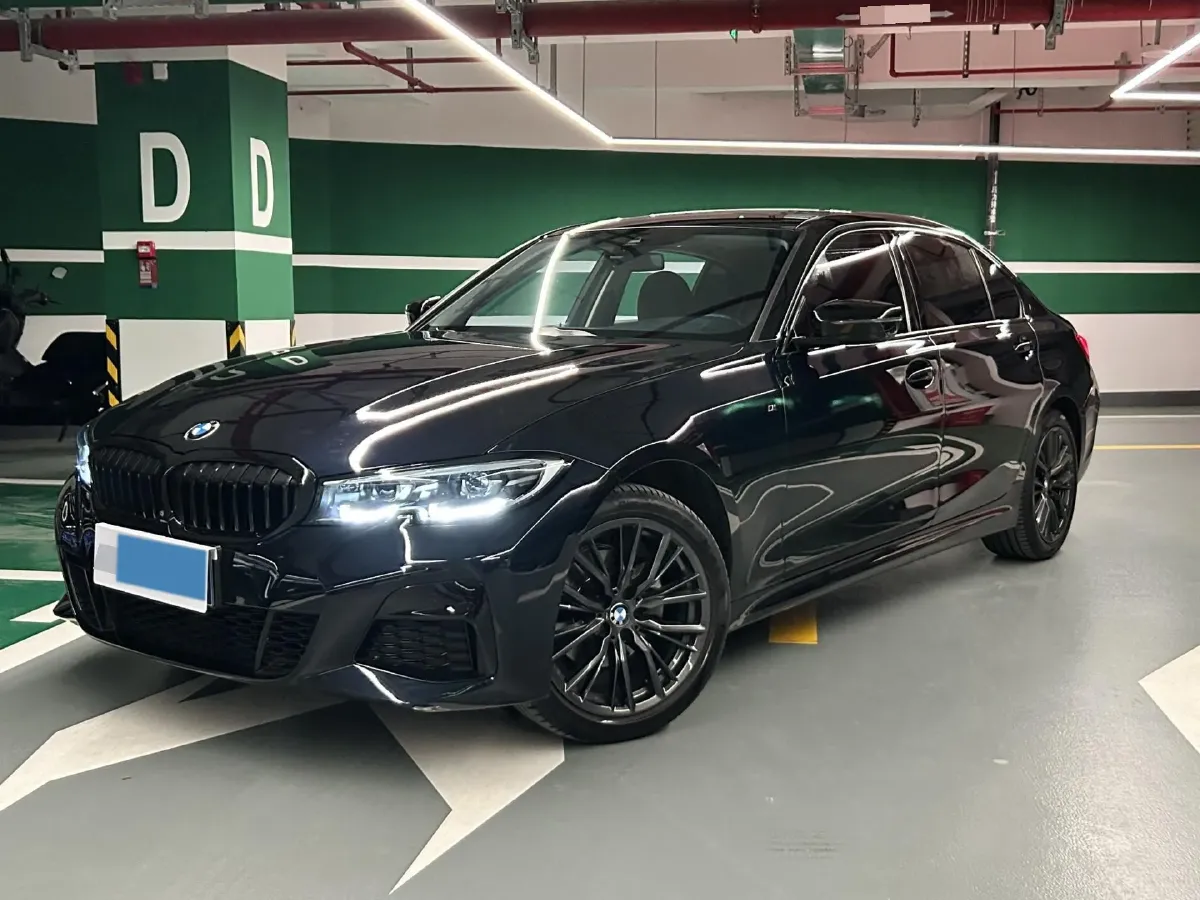 2022 BMW 3 Series 2.0T 184HP L4 8AT,autocango,china used car exporter,china ev exporter,chinese used car exporter,chinese used ev exporter