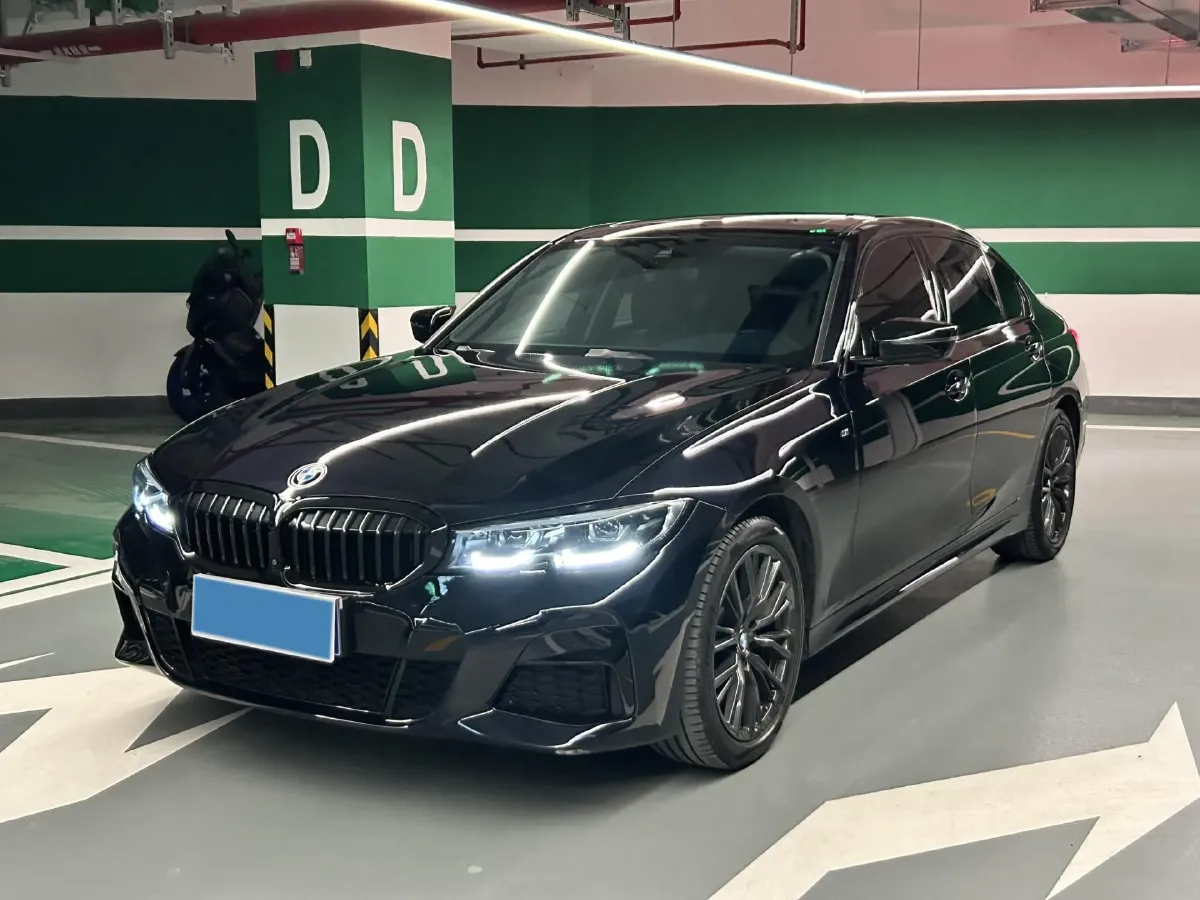 2022 BMW 3 Series 2.0T 184HP L4 8AT,autocango,china used car exporter,china ev exporter,chinese used car exporter,chinese used ev exporter