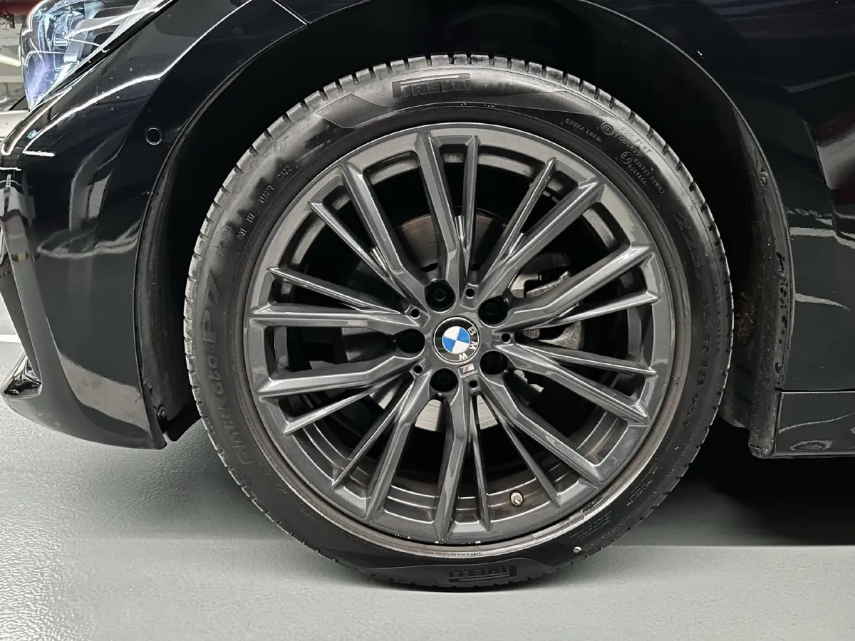 2022 BMW 3 Series 2.0T 184HP L4 8AT,autocango,china used car exporter,china ev exporter,chinese used car exporter,chinese used ev exporter