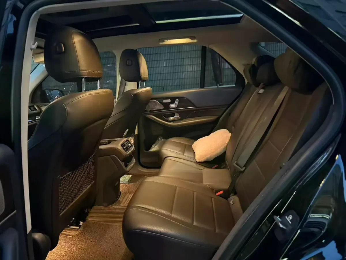 2020 Mercedes-Benz GLE Class 2.0T 258HP L4 9AT,autocango,china used car exporter,china ev exporter,chinese used car exporter,chinese used ev exporter