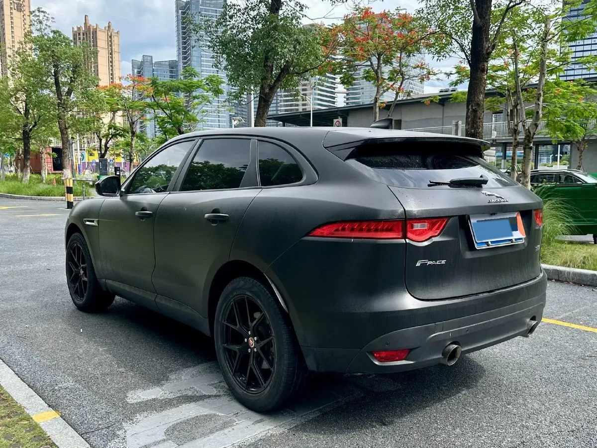 2018 Jaguar F-PACE 2.0T 250HP L4 8AT,autocango,china used car exporter,china ev exporter,chinese used car exporter,chinese used ev exporter