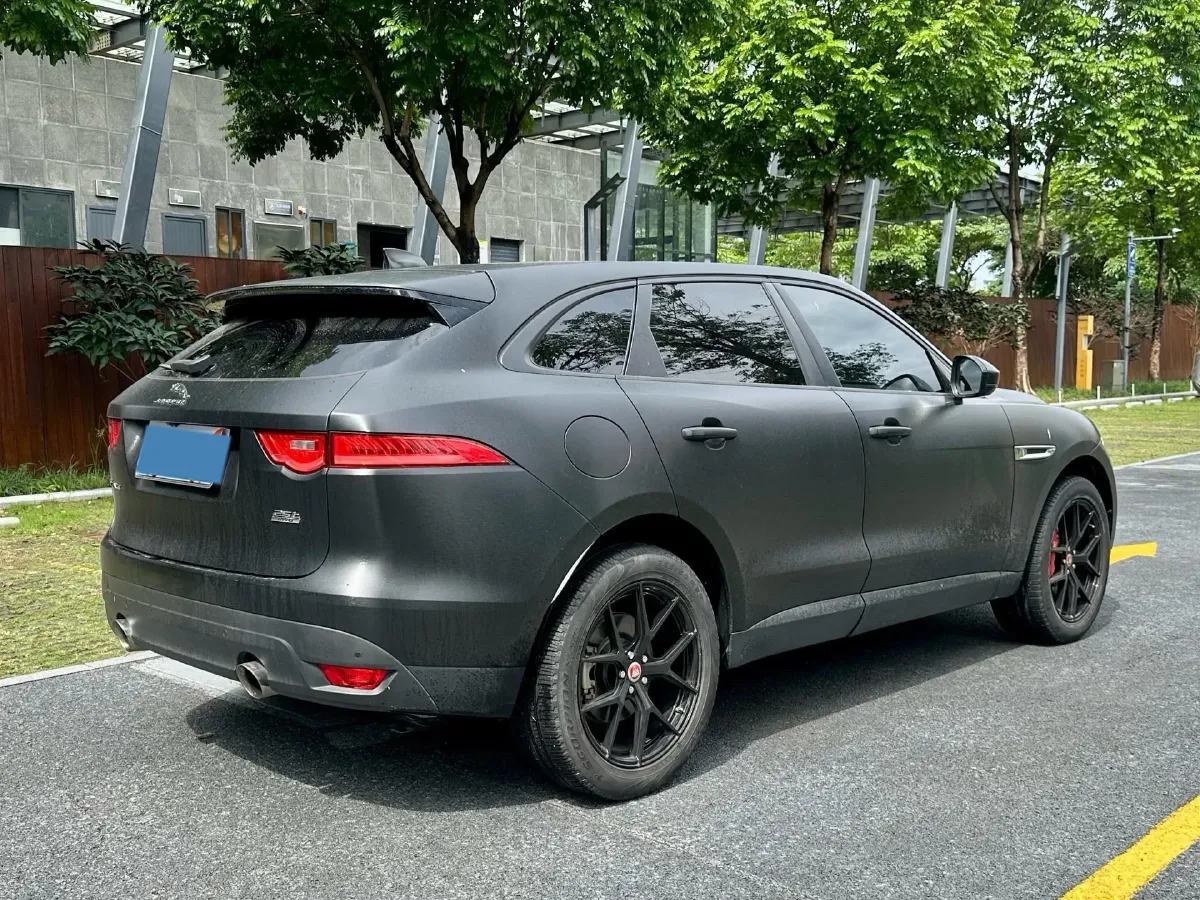 2018 Jaguar F-PACE 2.0T 250HP L4 8AT,autocango,china used car exporter,china ev exporter,chinese used car exporter,chinese used ev exporter