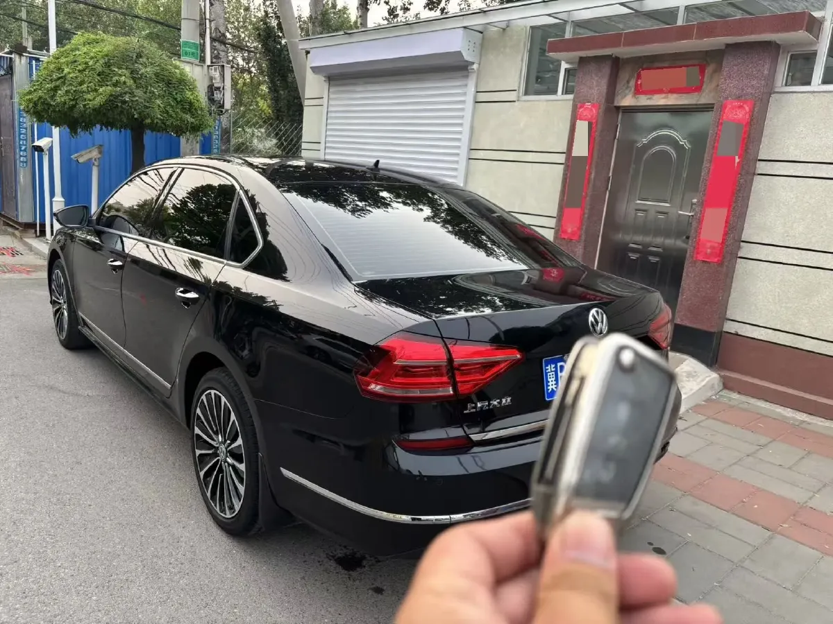 2017 Volkswagen Passat 1.8T 180HP L4 7DCT,autocango,china used car exporter,china ev exporter,chinese used car exporter,chinese used ev exporter