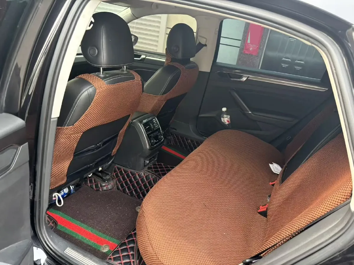 2017 Volkswagen Passat 1.8T 180HP L4 7DCT,autocango,china used car exporter,china ev exporter,chinese used car exporter,chinese used ev exporter