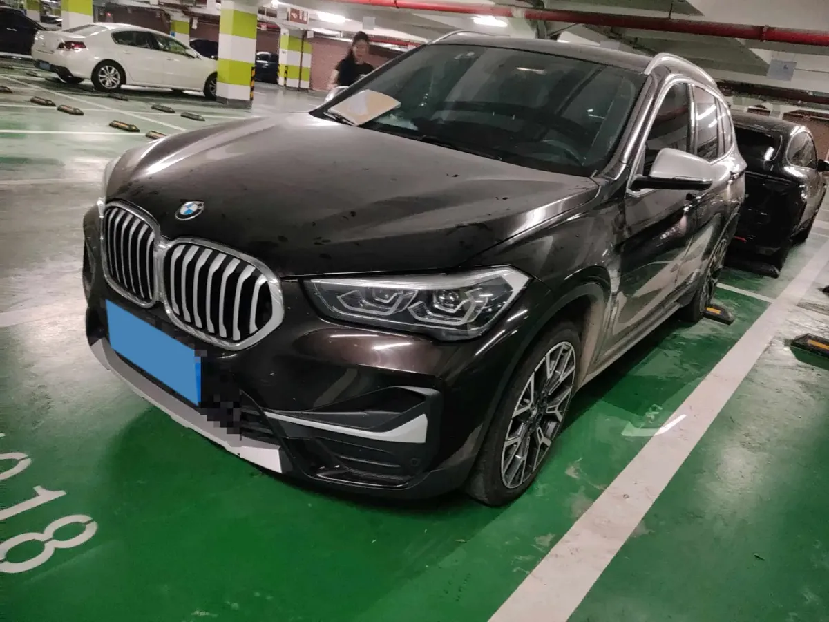 2022 BMW X1 2.0T 192HP L4 8AT,autocango,china used car exporter,china ev exporter,chinese used car exporter,chinese used ev exporter
