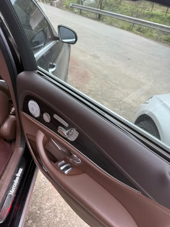 2021 Mercedes-Benz E Class 2.0T 258HP L4 9AT,autocango,china used car exporter,china ev exporter,chinese used car exporter,chinese used ev exporter