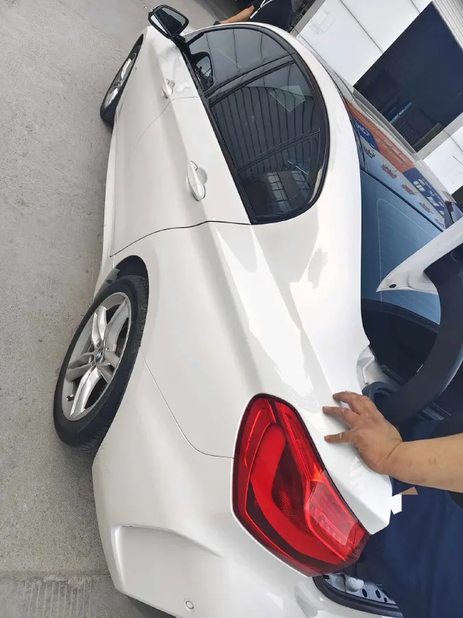 2022 BMW 1 Series 1.5T 140HP L3 7DCT,autocango,china used car exporter,china ev exporter,chinese used car exporter,chinese used ev exporter