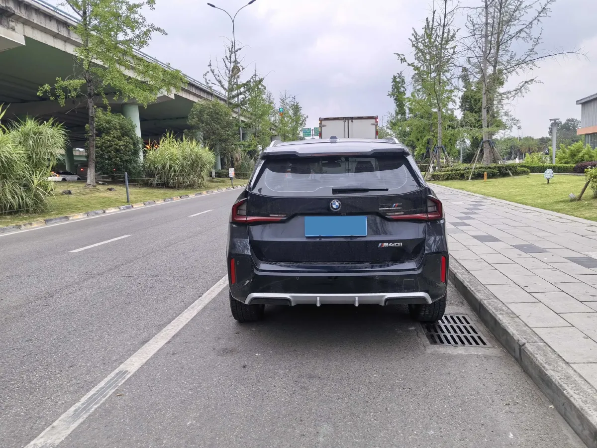 2024 BMW X1 2.0T 204HP L4 7DCT,autocango,china used car exporter,china ev exporter,chinese used car exporter,chinese used ev exporter