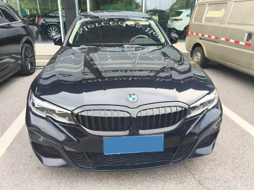 2022 BMW 3 Series 2.0T 184HP L4 8AT,autocango,china used car exporter,china ev exporter,chinese used car exporter,chinese used ev exporter