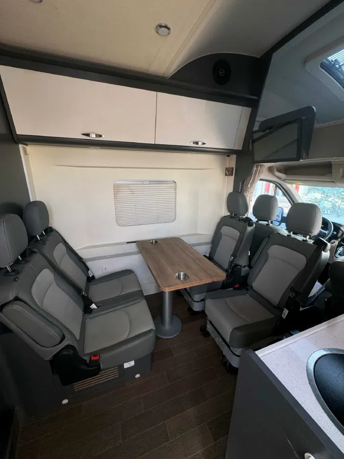 2021 MAXUS V90 RV 2.0T 148HP L4 6AT,autocango,china used car exporter,china ev exporter,chinese used car exporter,chinese used ev exporter