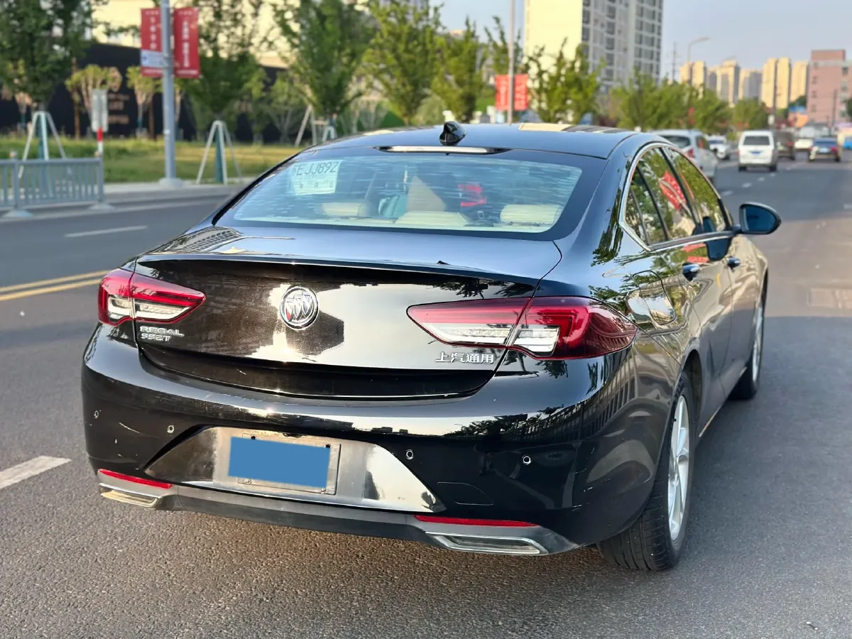 2020 Buick Regal 1.5T 169HP L4 9AT,autocango,china used car exporter,china ev exporter,chinese used car exporter,chinese used ev exporter