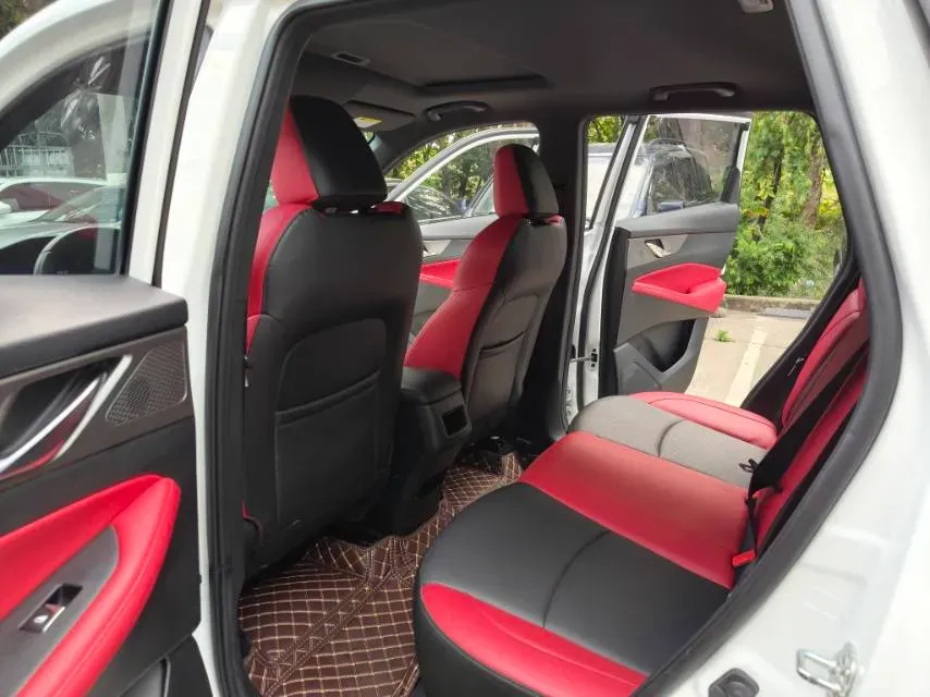 2021 ChangAn CS35 Plus 1.4T 160HP L4 7DCT,autocango,china used car exporter,china ev exporter,chinese used car exporter,chinese used ev exporter