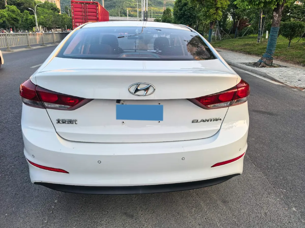 2016 Hyundai Elantra 1.6L 128HP L4 6MT,autocango,china used car exporter,china ev exporter,chinese used car exporter,chinese used ev exporter