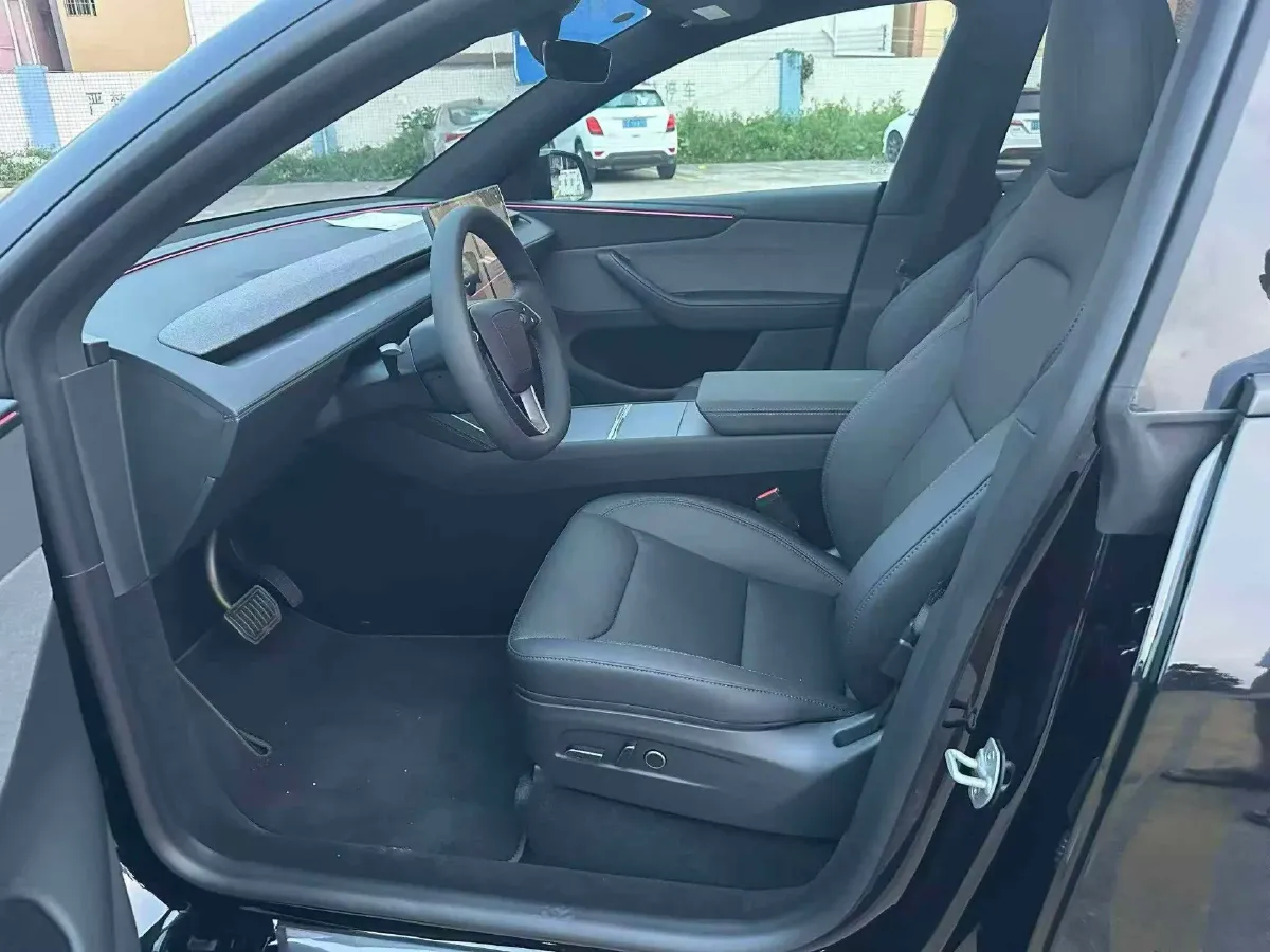 2026 Tesla Model Y BEV,autocango,china used car exporter,china ev exporter,chinese used car exporter,chinese used ev exporter