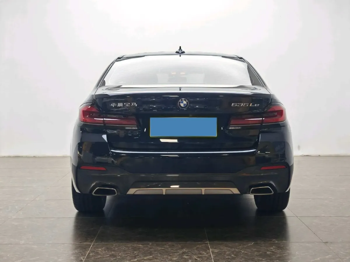 2021 BMW 5 Series 2.0T 184HP L4 8AT PHEV 17.7KWH,autocango,china used car exporter,china ev exporter,chinese used car exporter,chinese used ev exporter