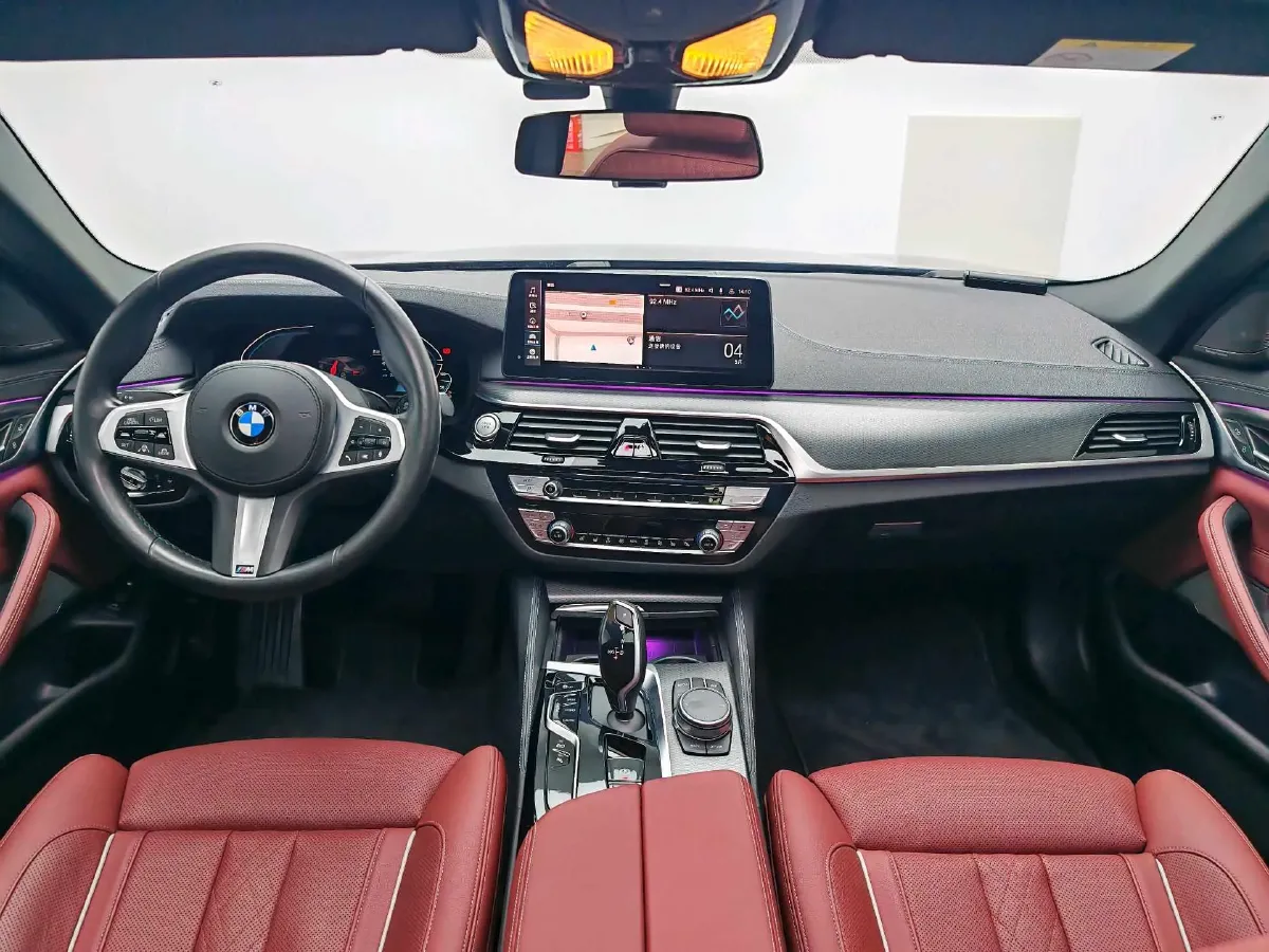 2021 BMW 5 Series 2.0T 184HP L4 8AT PHEV 17.7KWH,autocango,china used car exporter,china ev exporter,chinese used car exporter,chinese used ev exporter