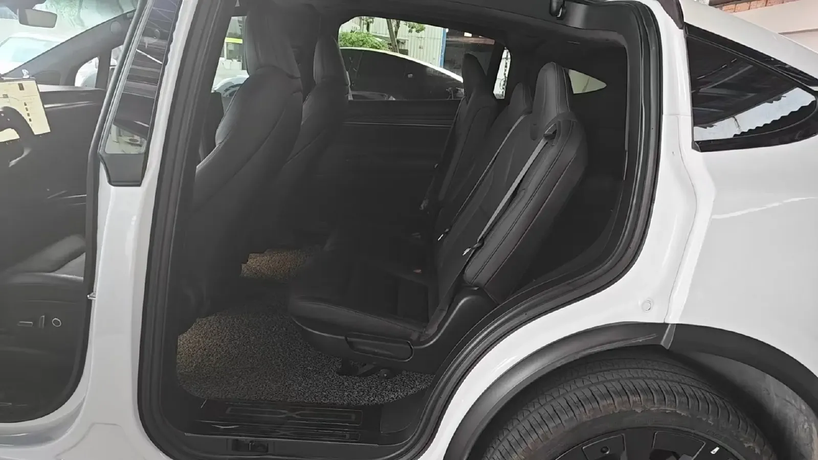 2023 Tesla Model X BEV 100KWH,autocango,china used car exporter,china ev exporter,chinese used car exporter,chinese used ev exporter