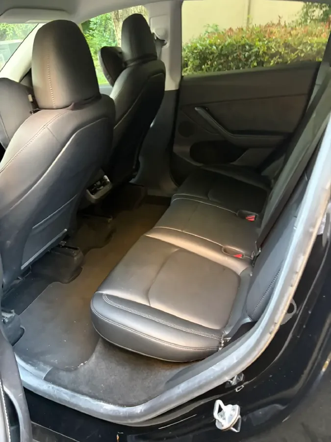 2022 Tesla Model Y BEV 60KWH,autocango,china used car exporter,china ev exporter,chinese used car exporter,chinese used ev exporter