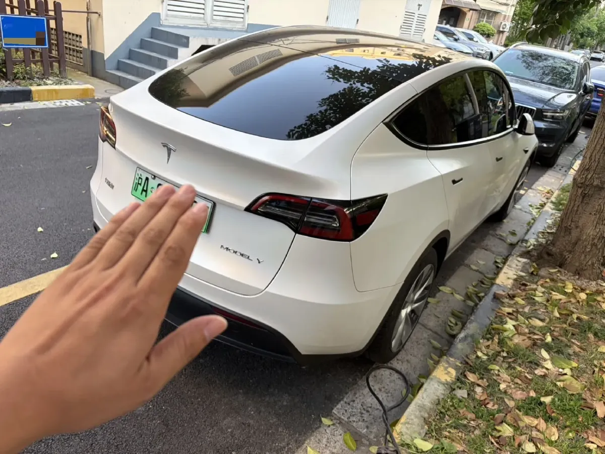 2022 Tesla Model Y BEV 60KWH,autocango,china used car exporter,china ev exporter,chinese used car exporter,chinese used ev exporter