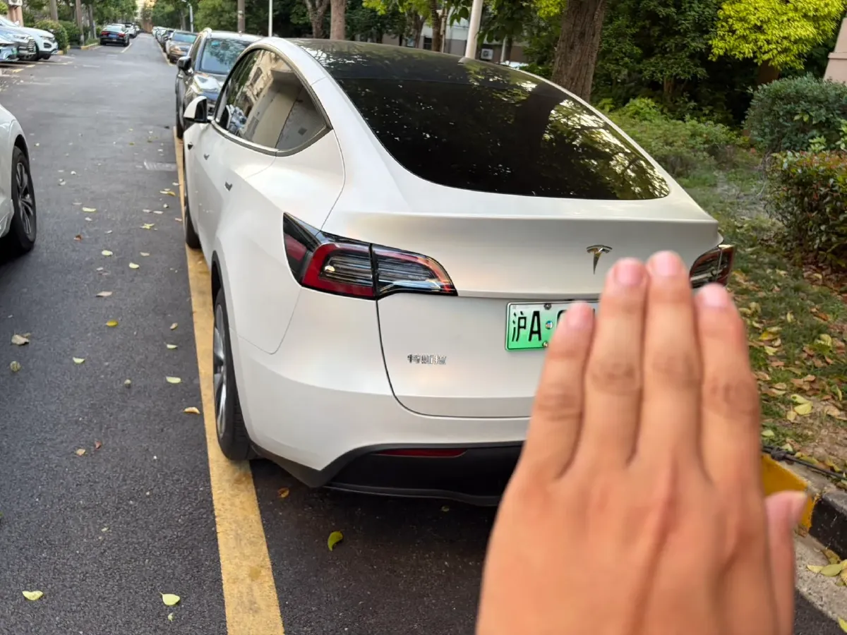 2022 Tesla Model Y BEV 60KWH,autocango,china used car exporter,china ev exporter,chinese used car exporter,chinese used ev exporter