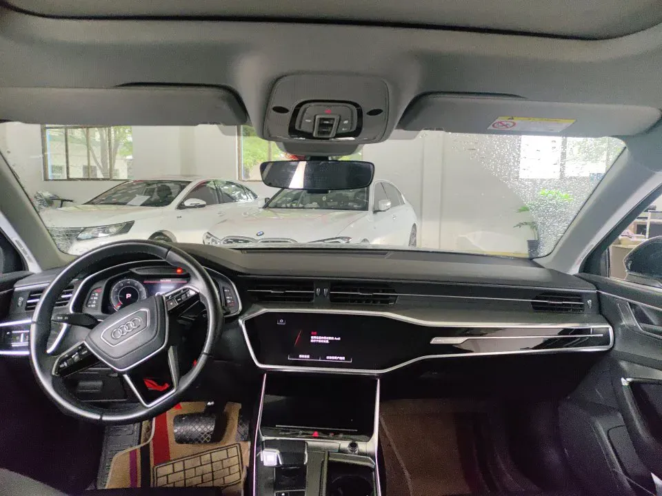 2023 Audi A6L 2.0T 245HP L4 7DCT,autocango,china used car exporter,china ev exporter,chinese used car exporter,chinese used ev exporter