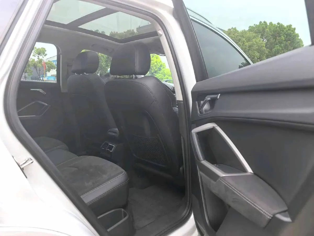 2022 Audi Q3 1.4T 150HP L4 7DCT,autocango,china used car exporter,china ev exporter,chinese used car exporter,chinese used ev exporter