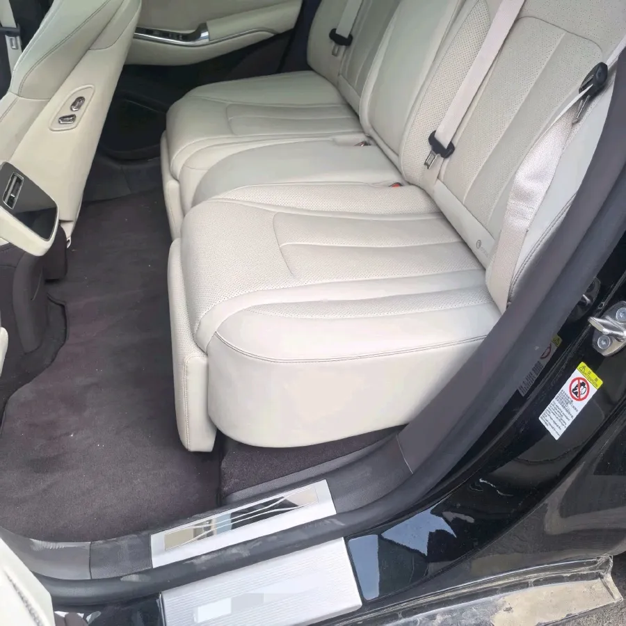 2024 Denza DenzaZ9 2.0T 207HP L4 E-CVT PHEV 38.5KWH,autocango,china used car exporter,china ev exporter,chinese used car exporter,chinese used ev exporter