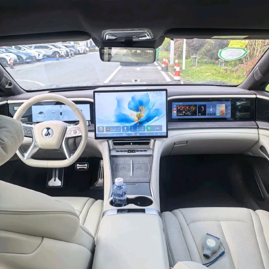 2024 Denza DenzaZ9 2.0T 207HP L4 E-CVT PHEV 38.5KWH,autocango,china used car exporter,china ev exporter,chinese used car exporter,chinese used ev exporter