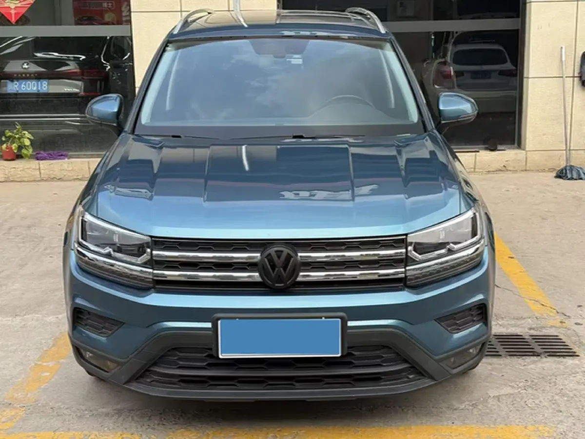 2019 MINI MINI 1.5T 102HP L3 7DCT,autocango,china used car exporter,china ev exporter,chinese used car exporter,chinese used ev exporter