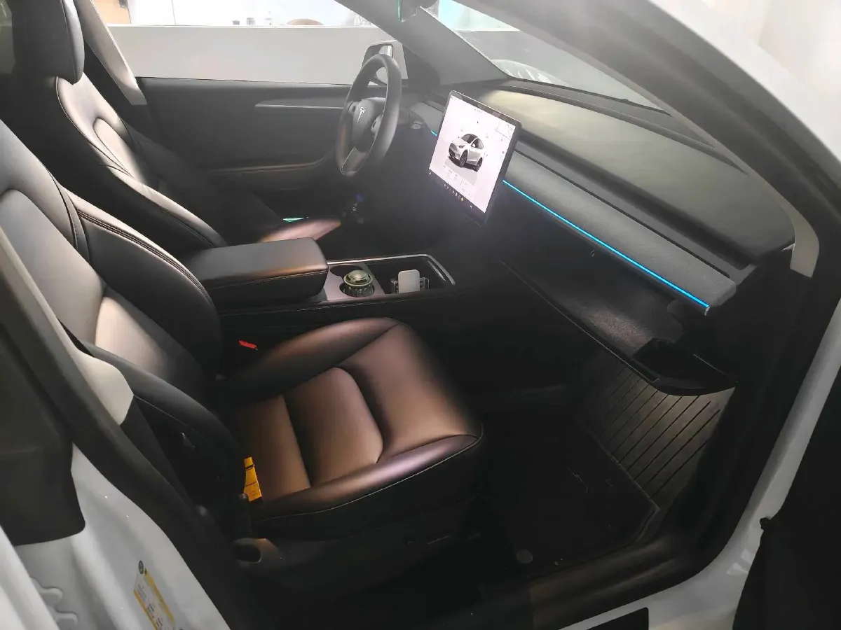 2024 Iveco OuSheng BEV 77.28KWH,autocango,china used car exporter,china ev exporter,chinese used car exporter,chinese used ev exporter