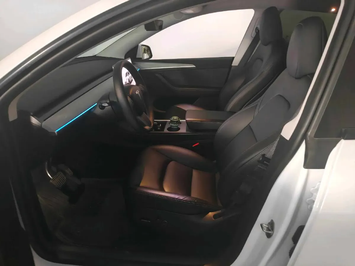 2024 Iveco OuSheng BEV 77.28KWH,autocango,china used car exporter,china ev exporter,chinese used car exporter,chinese used ev exporter