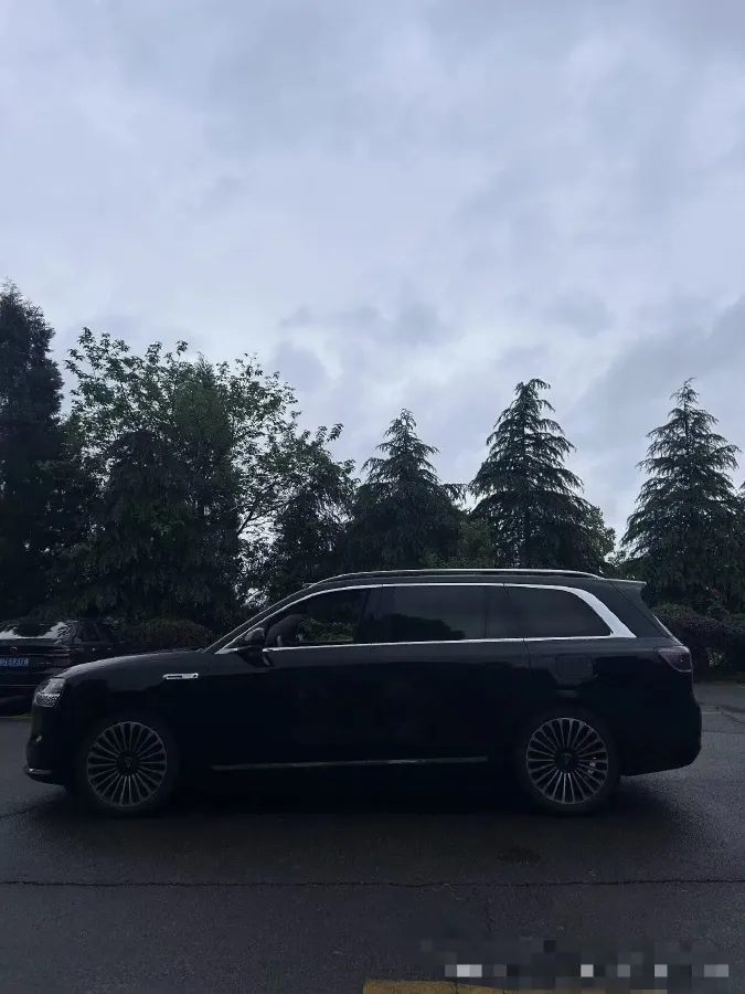 2025 AITO AITO M9 REEV 160HP REEV 52KWH,autocango,china used car exporter,china ev exporter,chinese used car exporter,chinese used ev exporter