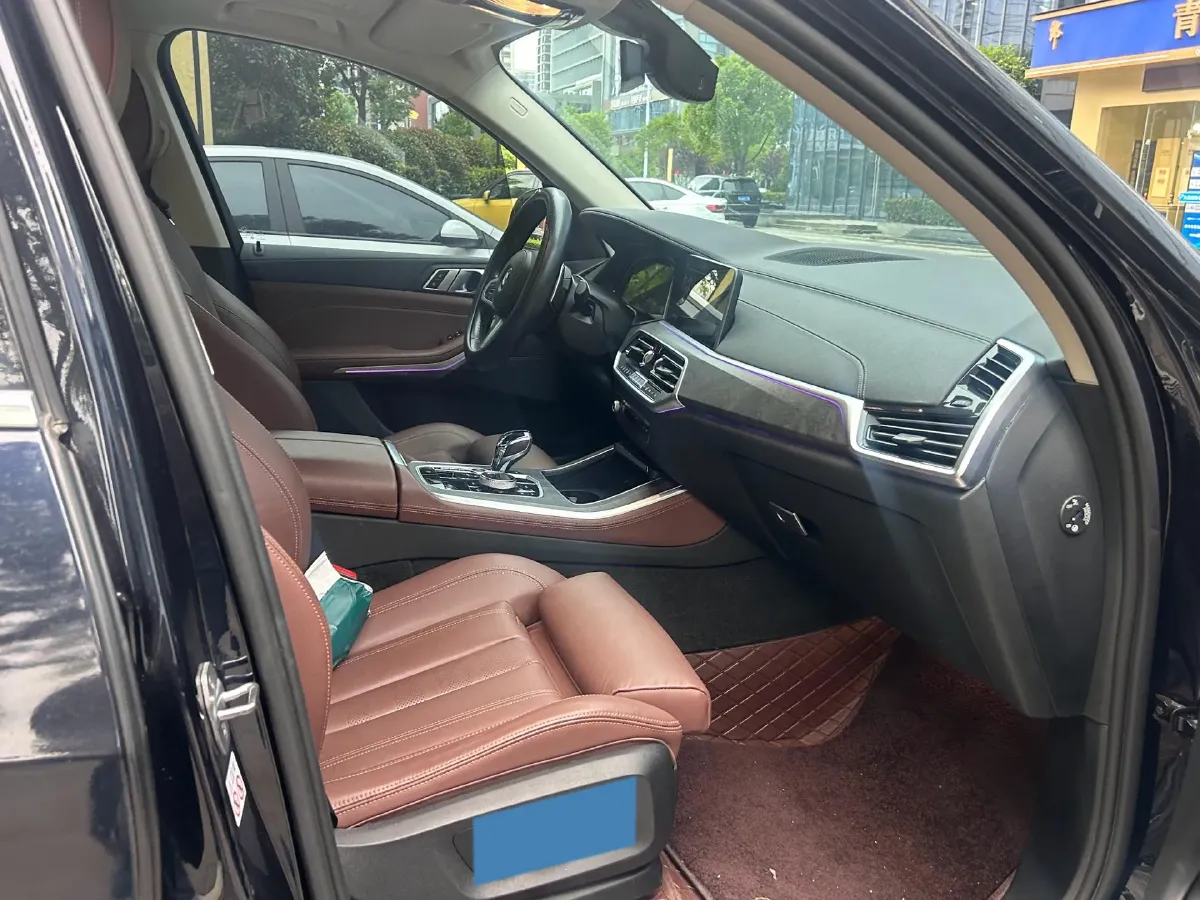 2021 BMW X5 2.0T 265HP L4 8AT,autocango,china used car exporter,china ev exporter,chinese used car exporter,chinese used ev exporter