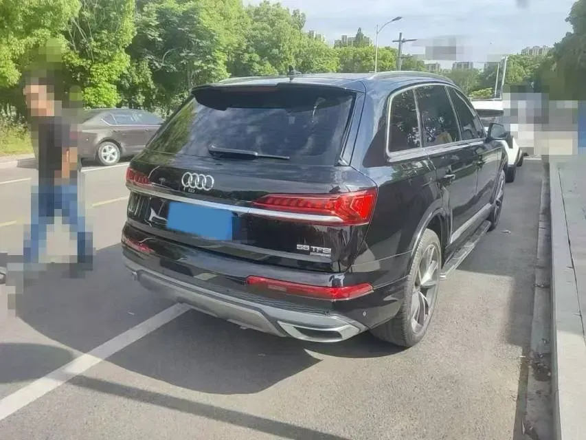2021 Audi Q7 3.0T 340HP V6 8AT,autocango,china used car exporter,china ev exporter,chinese used car exporter,chinese used ev exporter