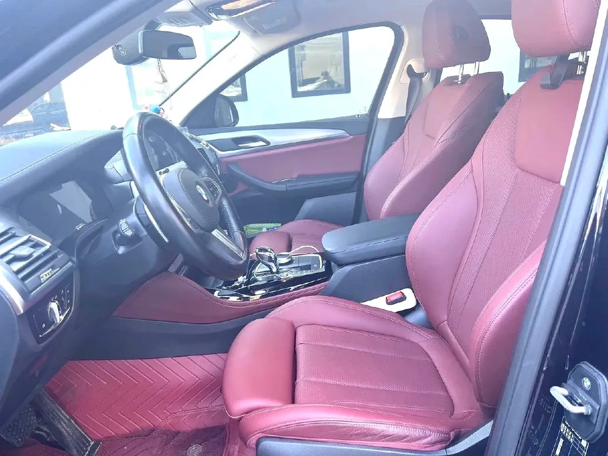 2022 BMW X4 2.0T 245HP L4 8AT,autocango,china used car exporter,china ev exporter,chinese used car exporter,chinese used ev exporter