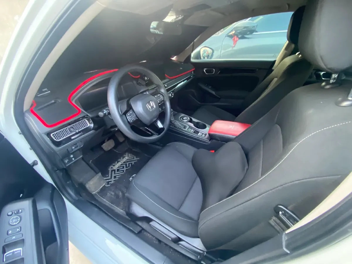 2023 Honda Civic 1.5T 182HP L4 CVT,autocango,china used car exporter,china ev exporter,chinese used car exporter,chinese used ev exporter