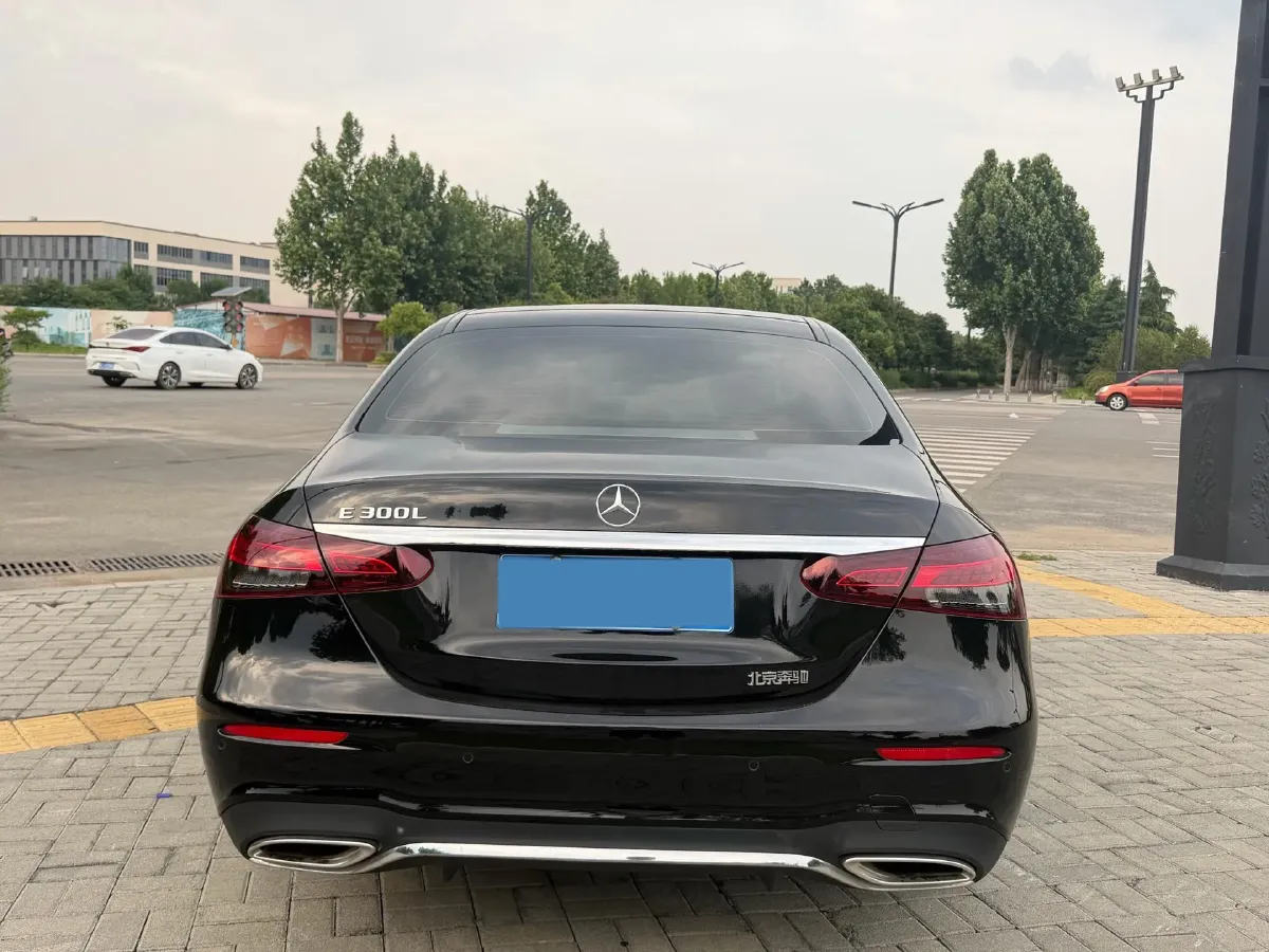 2023 Mercedes-Benz E Class 2.0T 258HP L4 9AT,autocango,china used car exporter,china ev exporter,chinese used car exporter,chinese used ev exporter