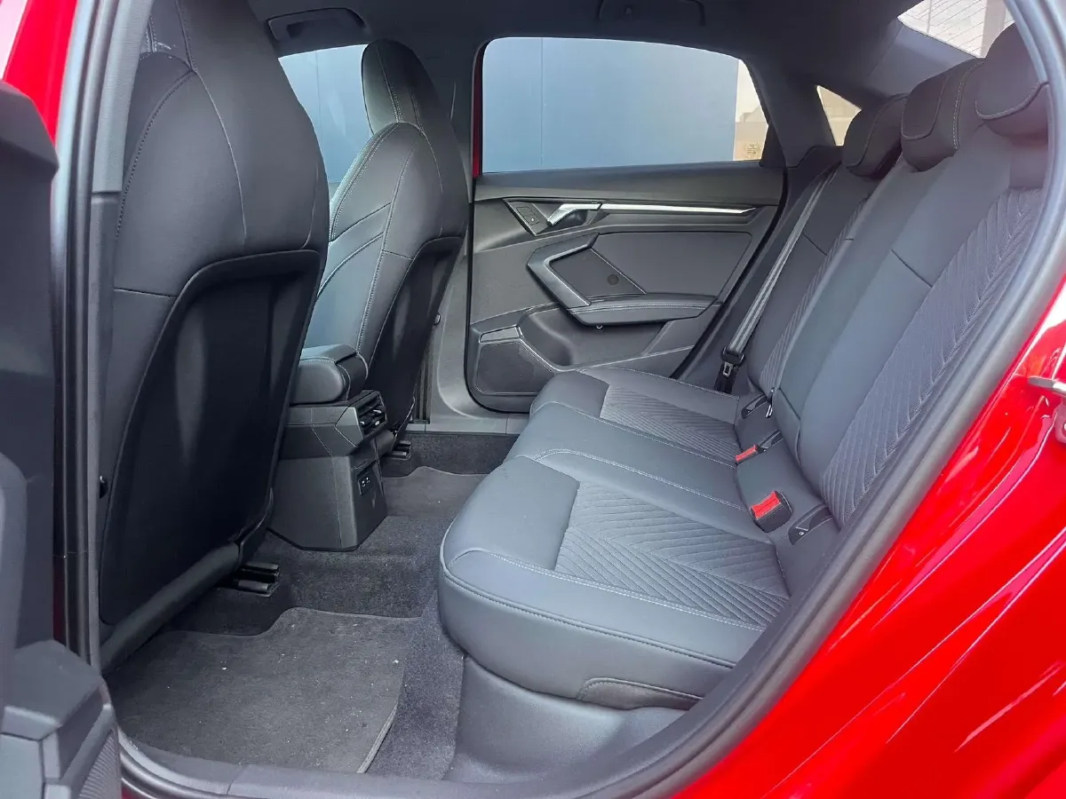 2021 Audi A3 1.4T 150HP L4 7DCT,autocango,china used car exporter,china ev exporter,chinese used car exporter,chinese used ev exporter