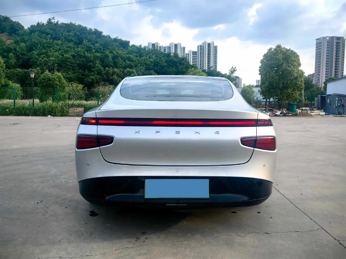 2024 Xpeng P7 BEV 64.4KWH,autocango,china used car exporter,china ev exporter,chinese used car exporter,chinese used ev exporter
