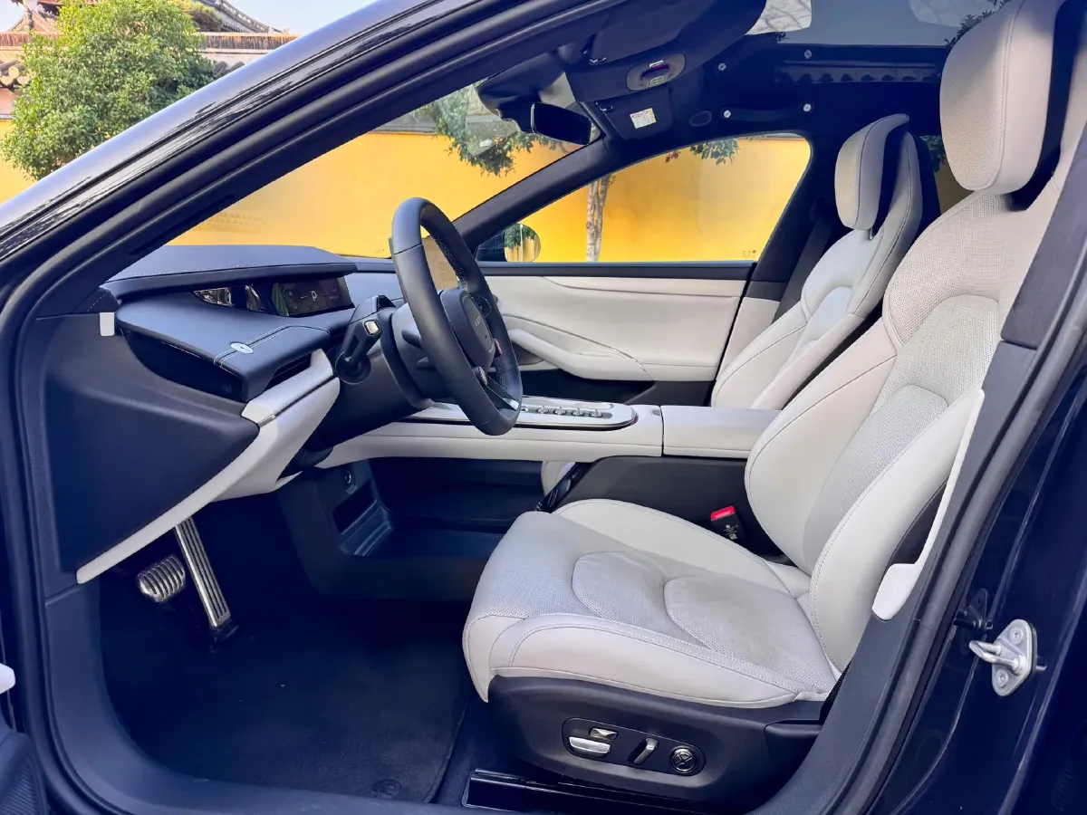 2024 MI SU7 BEV 101KWH,autocango,china used car exporter,china ev exporter,chinese used car exporter,chinese used ev exporter