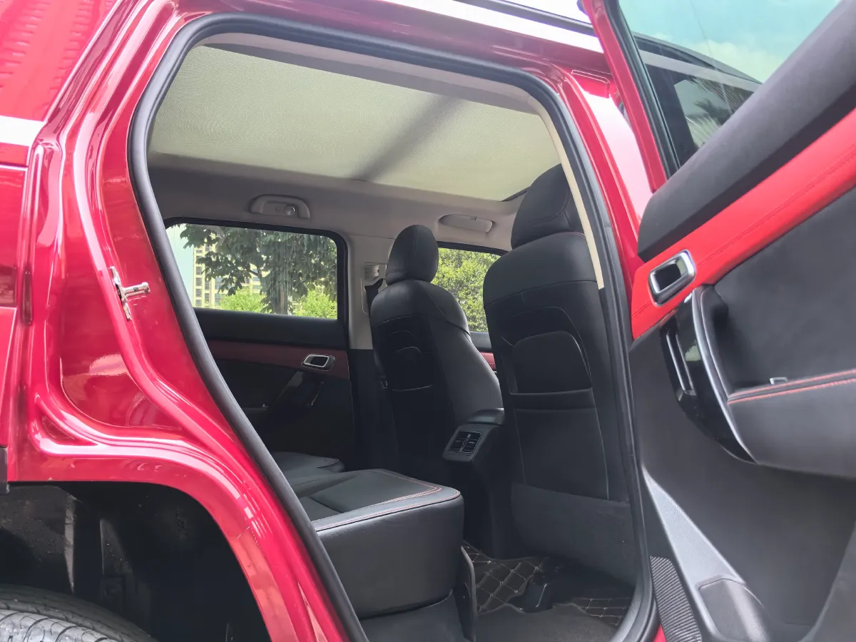 2021 Beijing BJ30 1.5T 156HP L4 6AT,autocango,china used car exporter,china ev exporter,chinese used car exporter,chinese used ev exporter