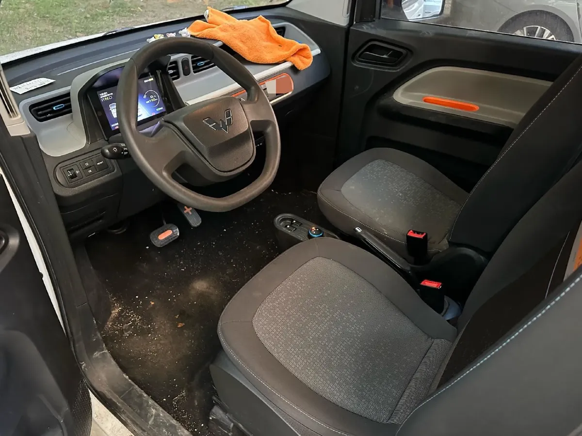 2022 LingBox uni BEV 11.52KWH,autocango,china used car exporter,china ev exporter,chinese used car exporter,chinese used ev exporter