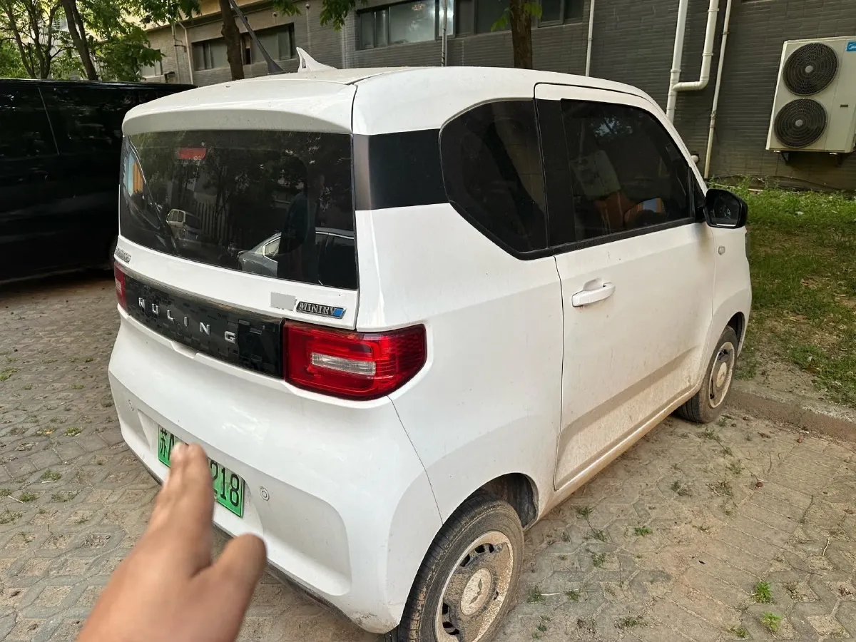 2022 LingBox uni BEV 11.52KWH,autocango,china used car exporter,china ev exporter,chinese used car exporter,chinese used ev exporter