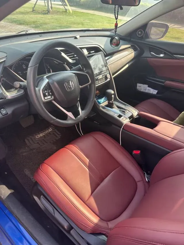 2019 Honda Civic 1.5T 177HP L4 CVT,autocango,china used car exporter,china ev exporter,chinese used car exporter,chinese used ev exporter
