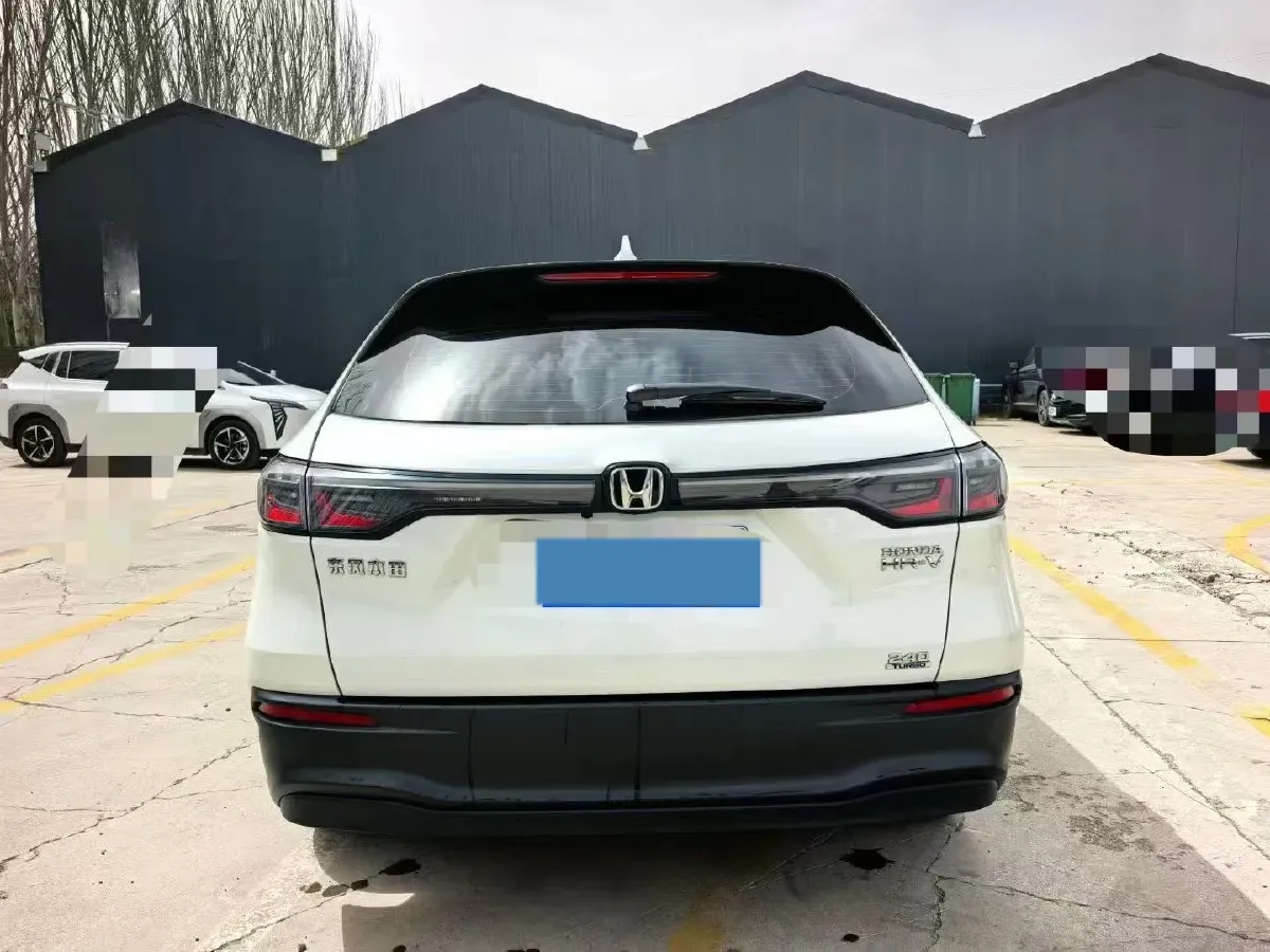 2023 Honda HR-V 1.5T 182HP L4 CVT,autocango,china used car exporter,china ev exporter,chinese used car exporter,chinese used ev exporter