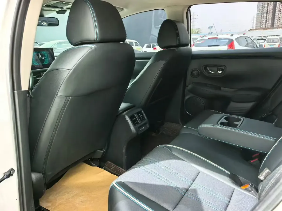2023 Honda HR-V 1.5T 182HP L4 CVT,autocango,china used car exporter,china ev exporter,chinese used car exporter,chinese used ev exporter