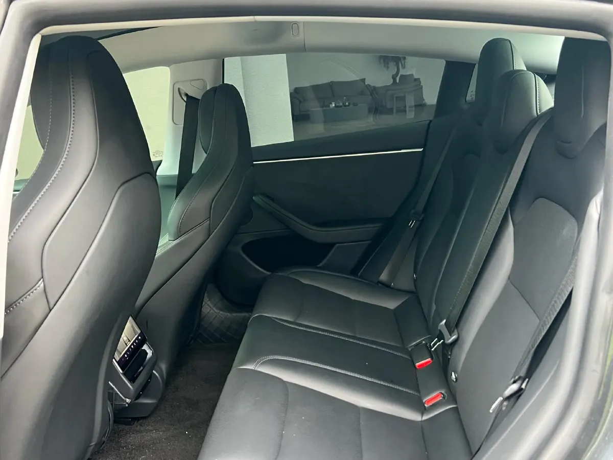 2024 Audi Q3 2.0T 220HP L4 7DCT,autocango,china used car exporter,china ev exporter,chinese used car exporter,chinese used ev exporter