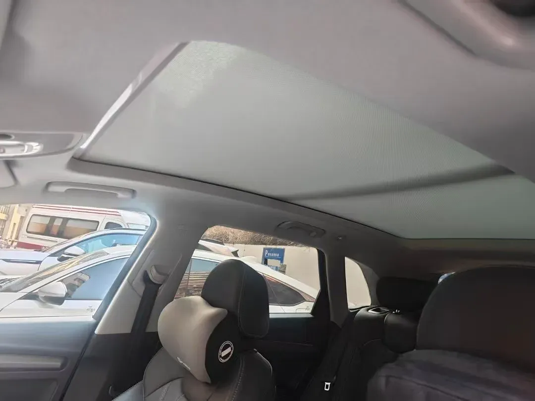 2022 Audi Q5L 2.0T 190HP L4 7DCT,autocango,china used car exporter,china ev exporter,chinese used car exporter,chinese used ev exporter