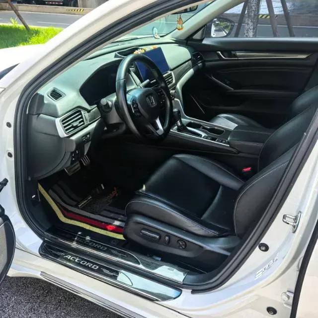 2022 Honda Accord 1.5T 194HP L4 CVT,autocango,china used car exporter,china ev exporter,chinese used car exporter,chinese used ev exporter